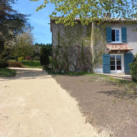 L'Eglantyne Bed and Breakfast La Chapelle-de-Guinchay Εξωτερικό φωτογραφία